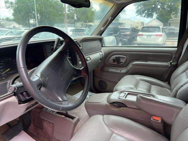 used 1997 Chevrolet Suburban car, priced at $9,900
