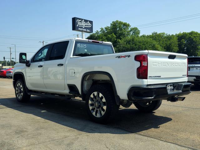 used 2022 Chevrolet Silverado 2500 car, priced at $33,995