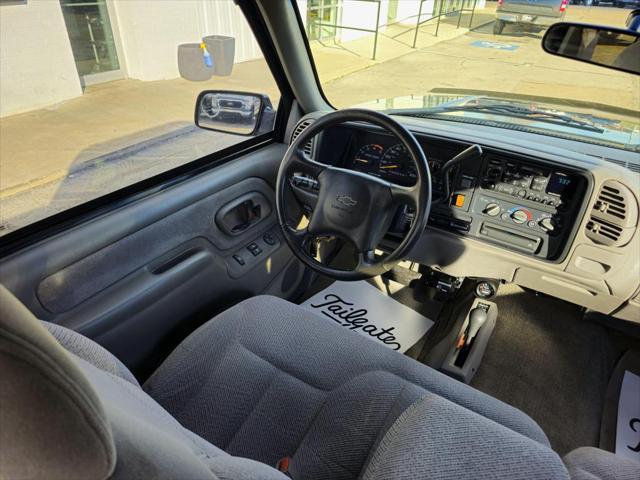 used 1995 Chevrolet 2500 car, priced at $12,900