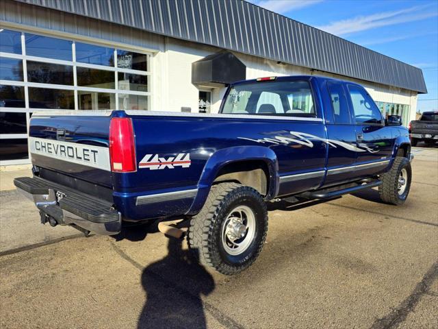 used 1995 Chevrolet 2500 car, priced at $12,900