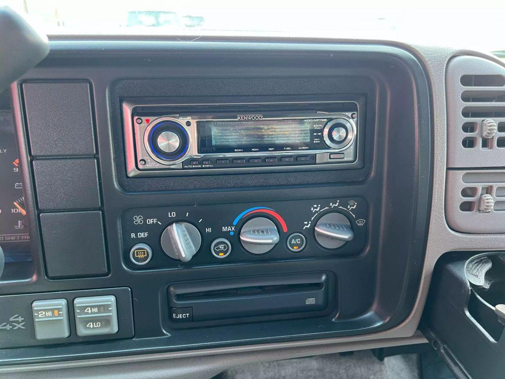 used 1996 GMC Suburban car, priced at $11,900
