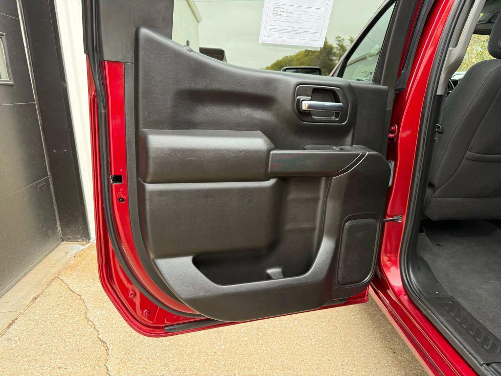 used 2022 Chevrolet Silverado 1500 car, priced at $29,900