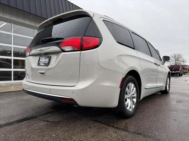 used 2017 Chrysler Pacifica car, priced at $14,490