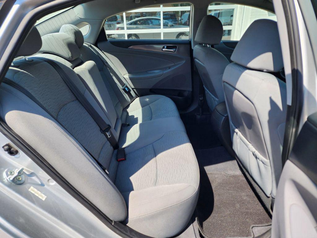 used 2015 Hyundai Sonata Hybrid car, priced at $9,900