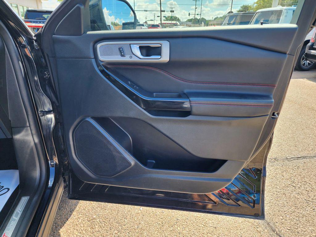 used 2022 Ford Explorer car, priced at $27,945