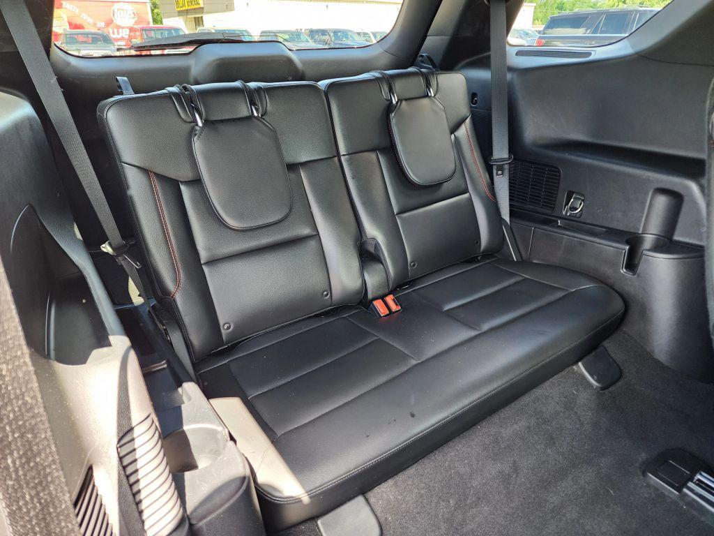 used 2022 Ford Explorer car, priced at $27,945