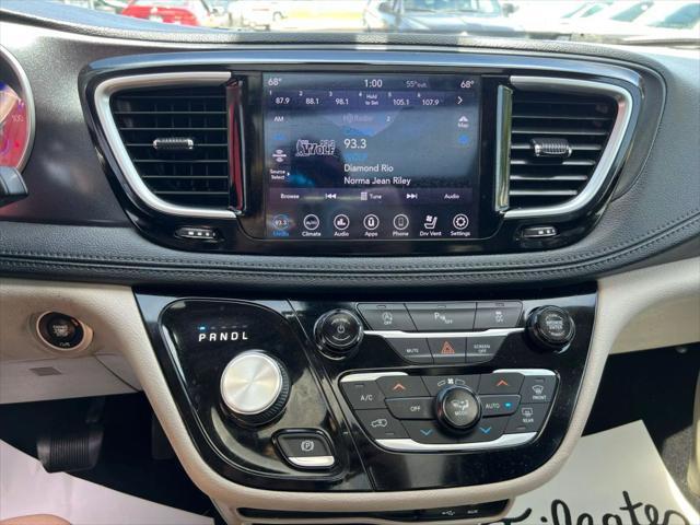 used 2020 Chrysler Pacifica car, priced at $16,900