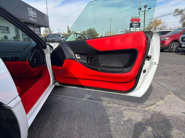 used 1994 Chevrolet Corvette car, priced at $15,900