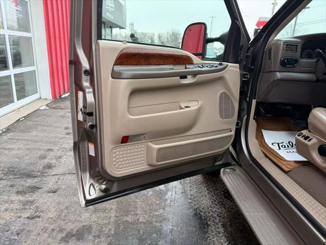 used 2002 Ford Excursion car, priced at $14,900