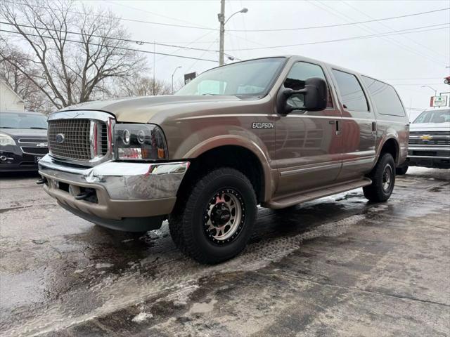 used 2002 Ford Excursion car, priced at $14,900