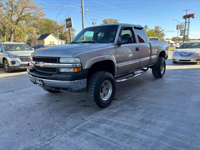 used 2001 Chevrolet Silverado 2500 car, priced at $15,882