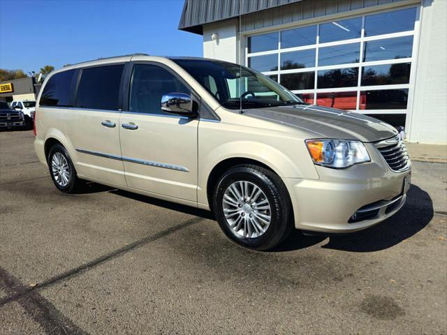 used 2014 Chrysler Town & Country car, priced at $9,900