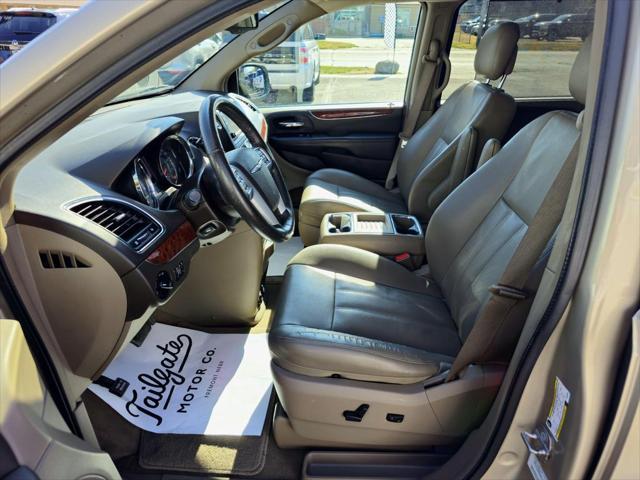 used 2014 Chrysler Town & Country car, priced at $9,900