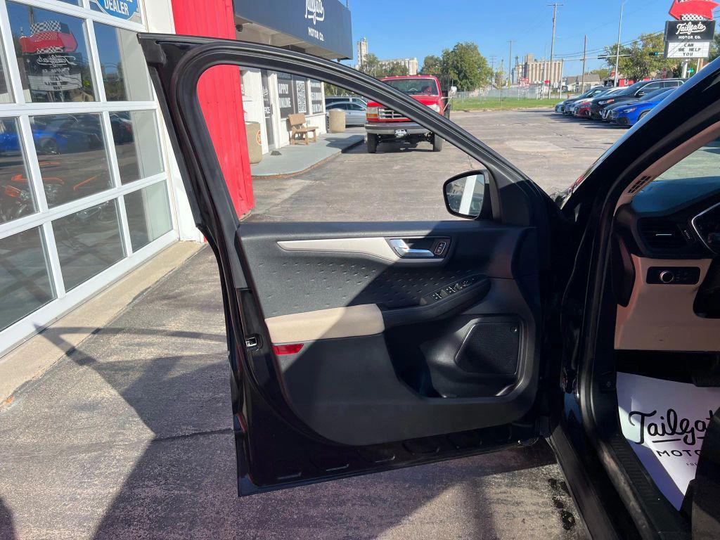 used 2020 Ford Escape car, priced at $10,900