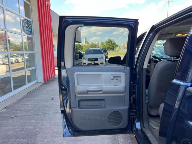 used 2006 Dodge Dakota car, priced at $11,900