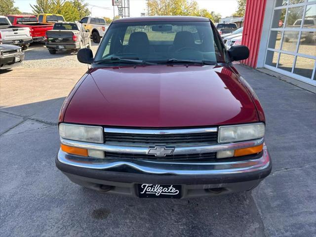 used 1998 Chevrolet S-10 car, priced at $9,900