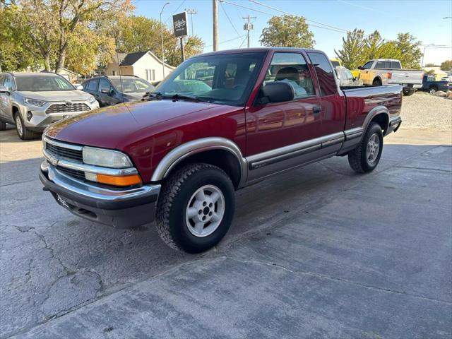 used 1998 Chevrolet S-10 car, priced at $9,900