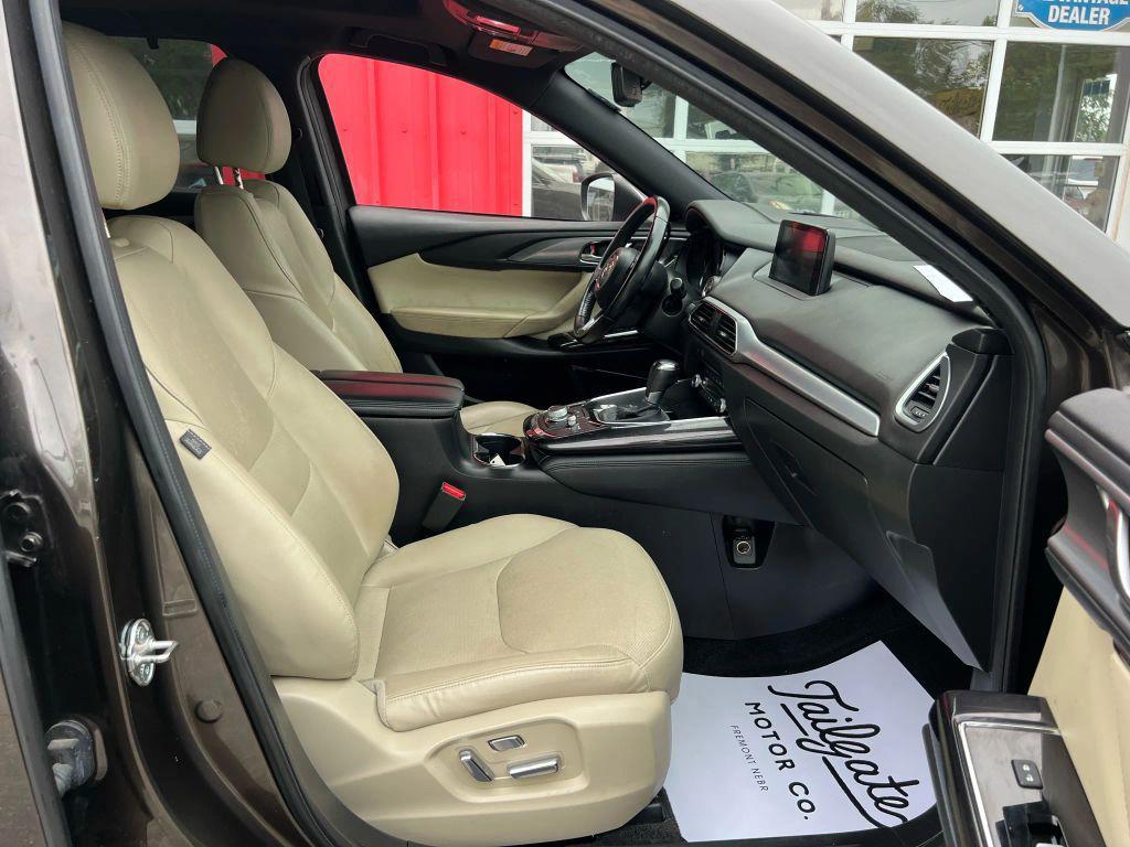 used 2019 Mazda CX-9 car, priced at $18,900