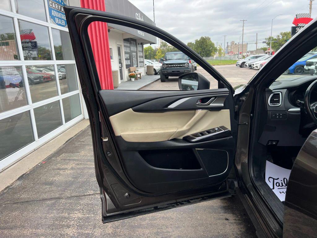 used 2019 Mazda CX-9 car, priced at $18,900
