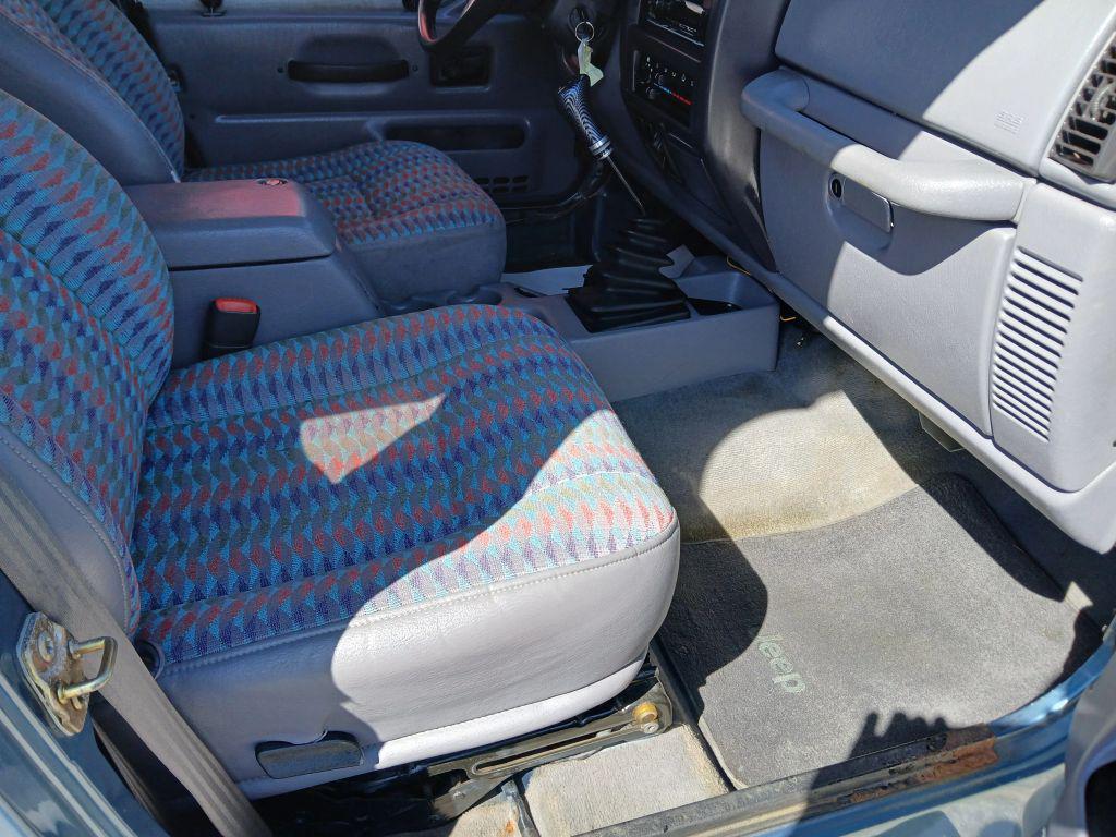 used 1997 Jeep Wrangler car, priced at $9,900