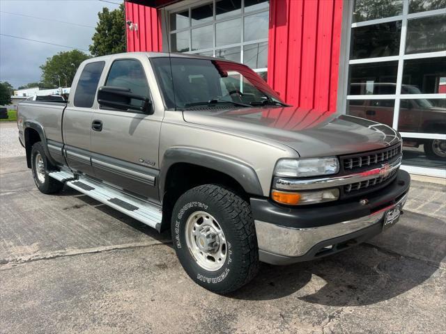 used 2000 Chevrolet Silverado 2500 car, priced at $17,900