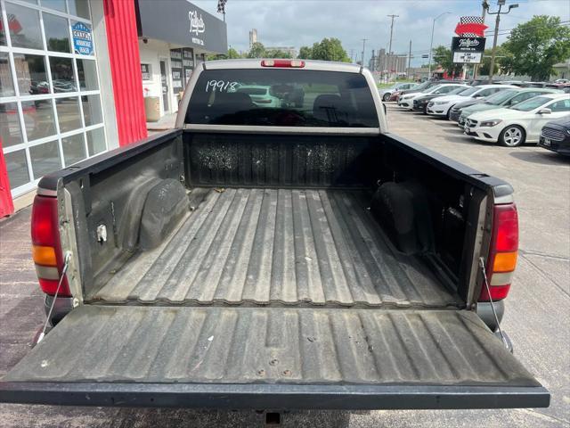 used 2000 Chevrolet Silverado 2500 car, priced at $17,900