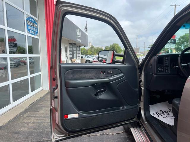 used 2000 Chevrolet Silverado 2500 car, priced at $17,900