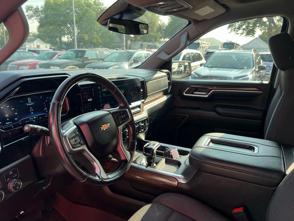 used 2022 Chevrolet Silverado 1500 car, priced at $31,900