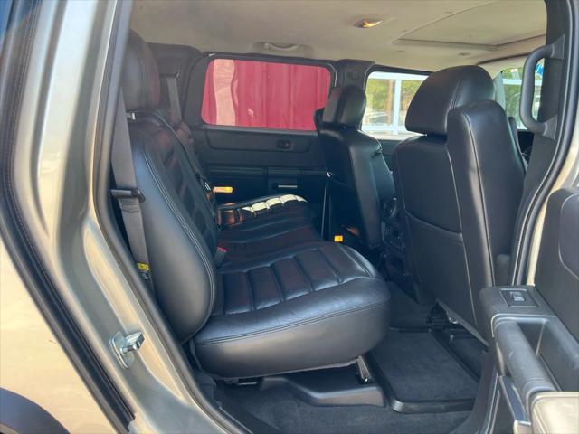 used 2005 Hummer H2 car, priced at $22,900