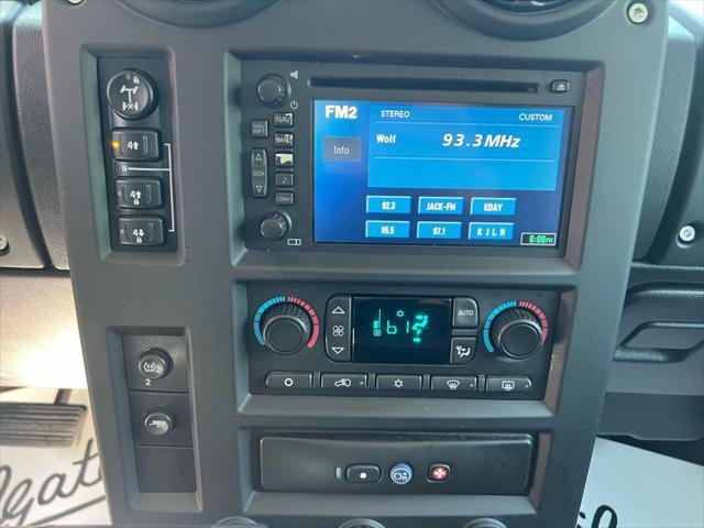used 2005 Hummer H2 car, priced at $22,900