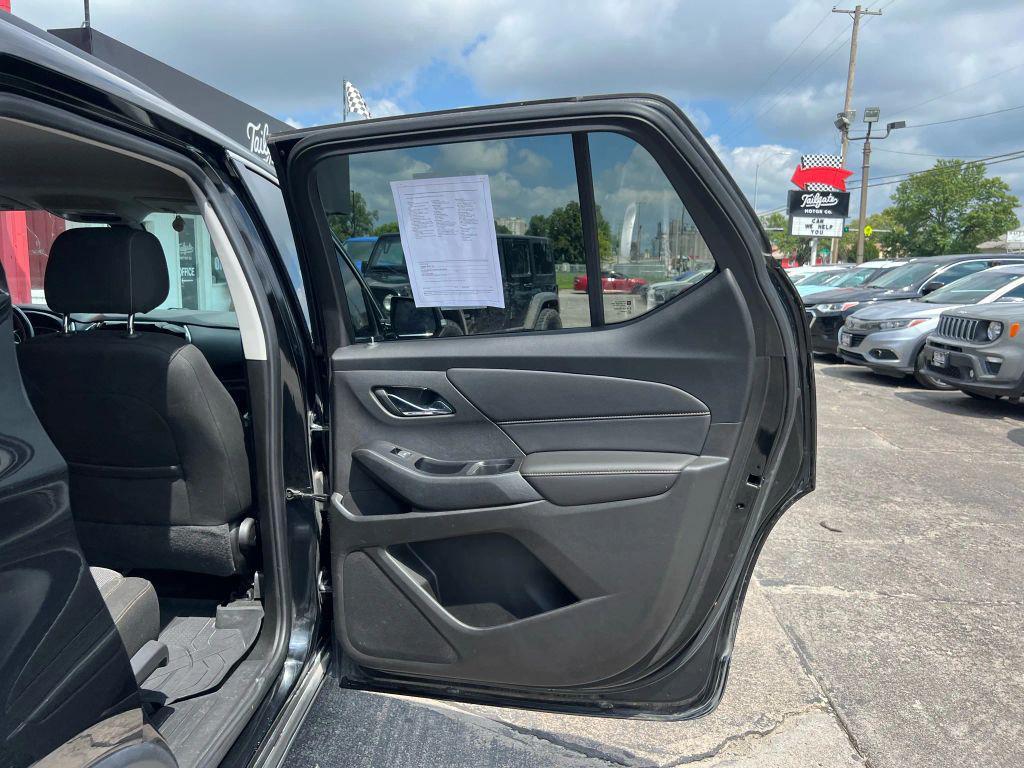 used 2019 Chevrolet Traverse car, priced at $17,743