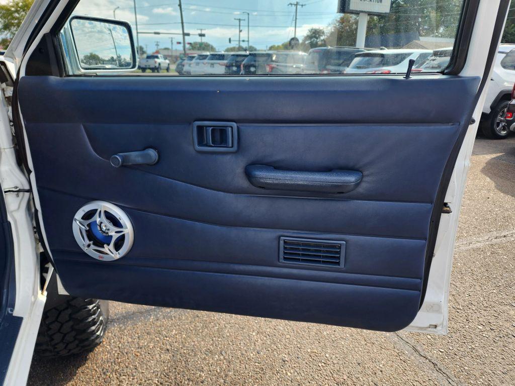 used 1994 Nissan Pickup Truck car, priced at $13,900