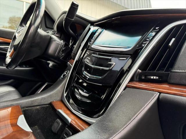 used 2019 Cadillac Escalade car, priced at $29,990