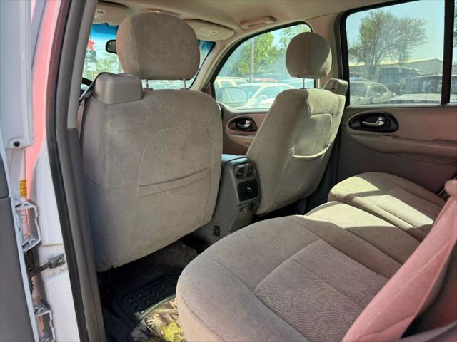 used 2005 Chevrolet TrailBlazer car, priced at $4,900
