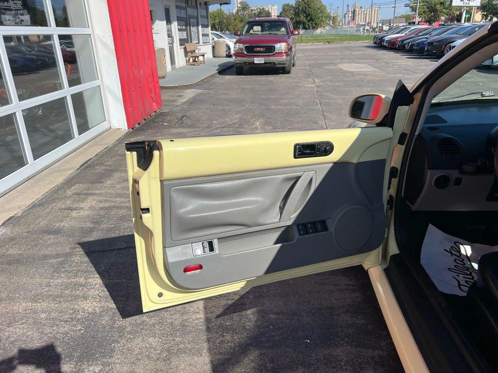 used 2003 Volkswagen New Beetle car, priced at $6,995