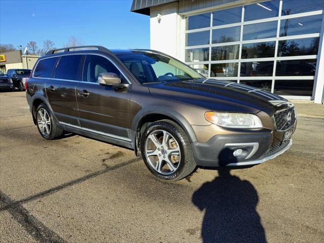 used 2015 Volvo XC70 car, priced at $14,900