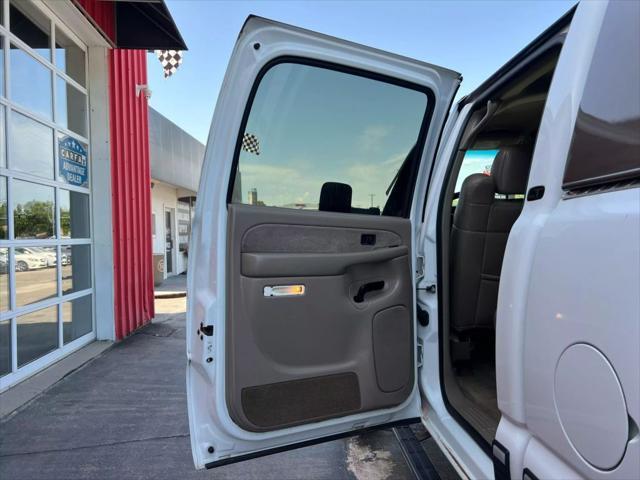 used 2002 Chevrolet Silverado 2500 car, priced at $18,900