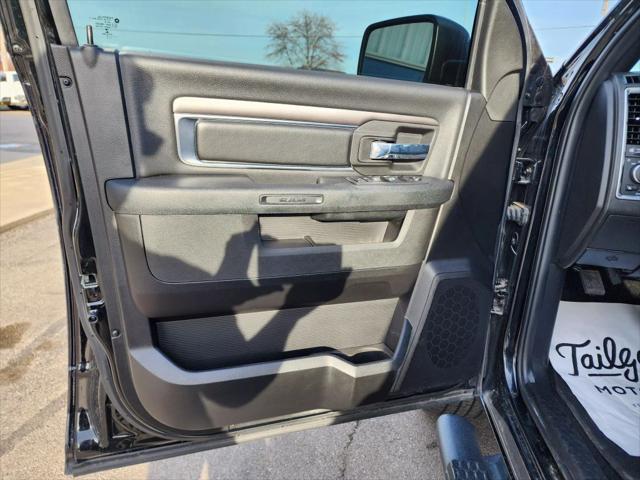used 2022 Ram 1500 Classic car, priced at $22,995