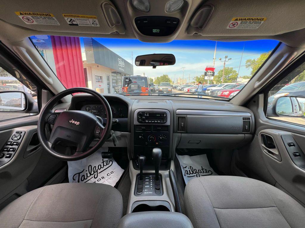 used 2002 Jeep Grand Cherokee car, priced at $10,900