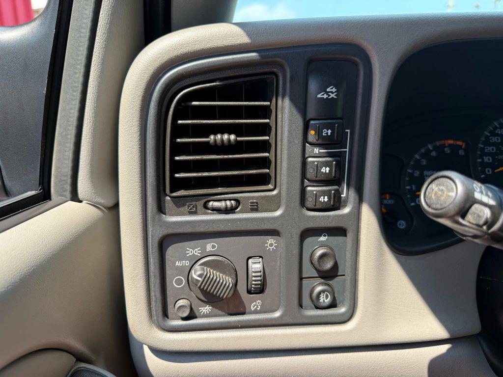 used 2004 Chevrolet Silverado 2500 car, priced at $19,998