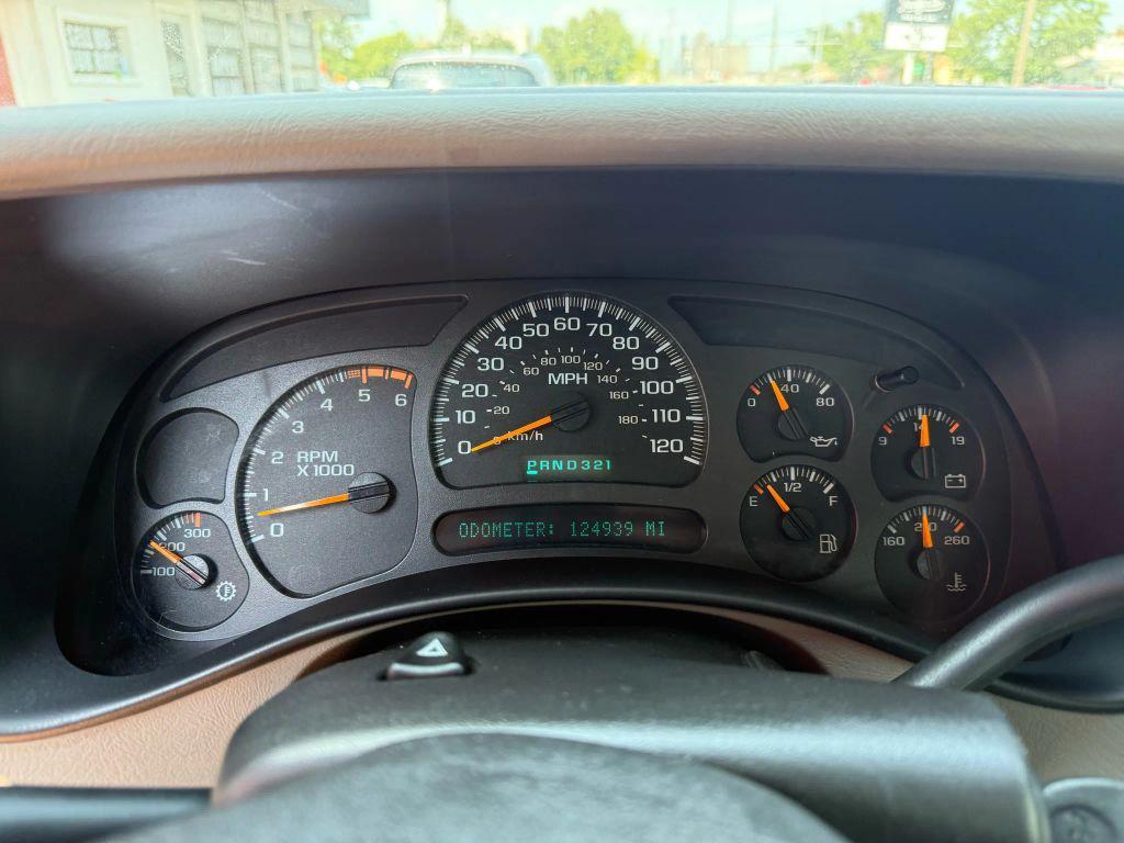 used 2004 Chevrolet Silverado 2500 car, priced at $19,998