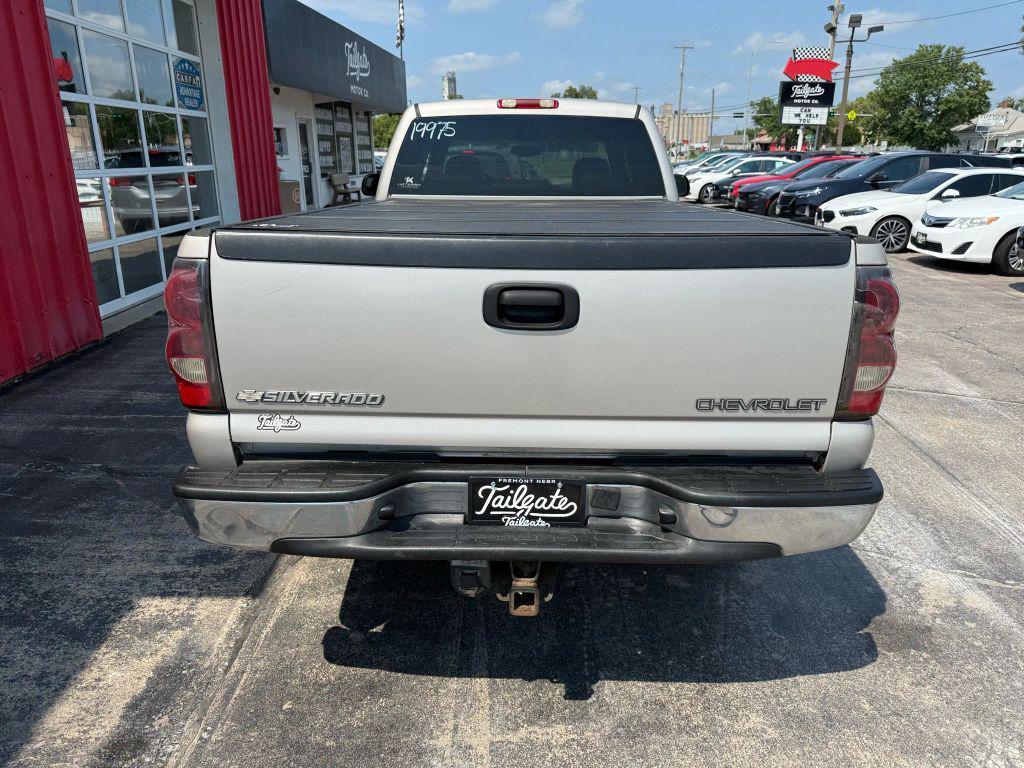 used 2004 Chevrolet Silverado 2500 car, priced at $19,998