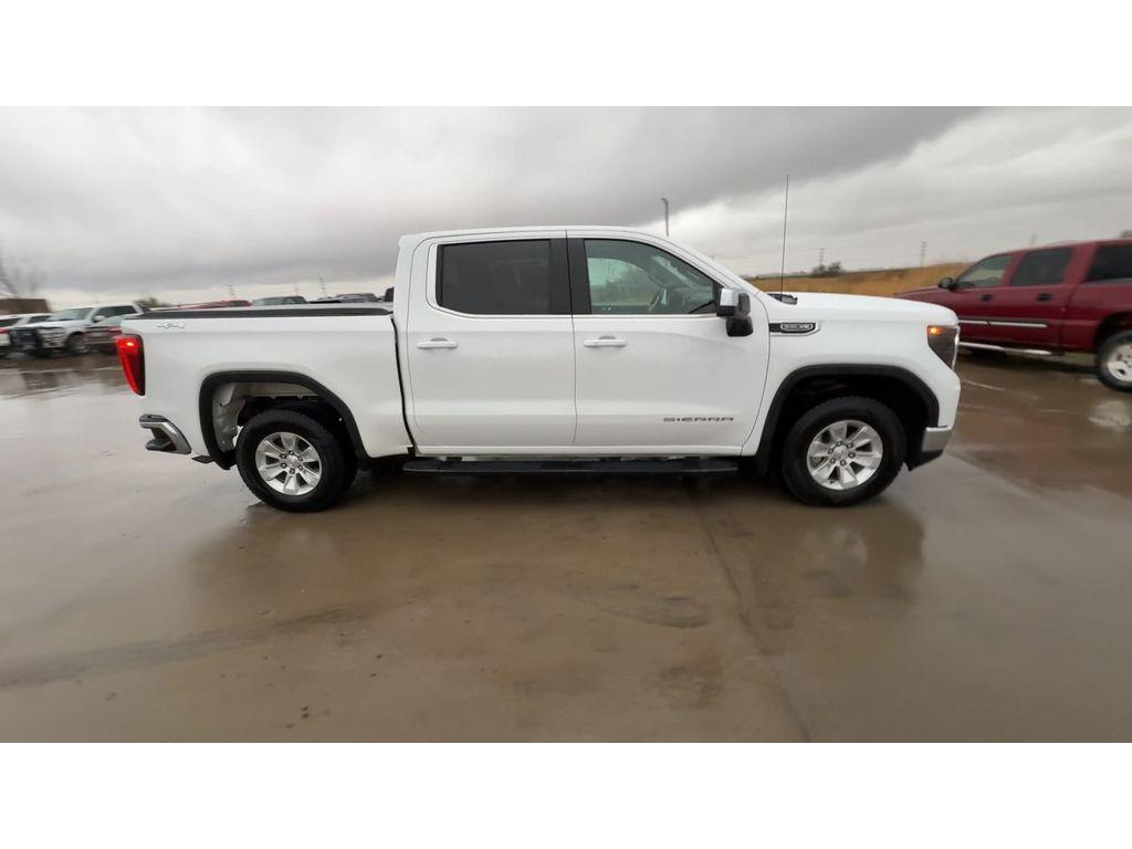 used 2023 GMC Sierra 1500 car, priced at $40,171