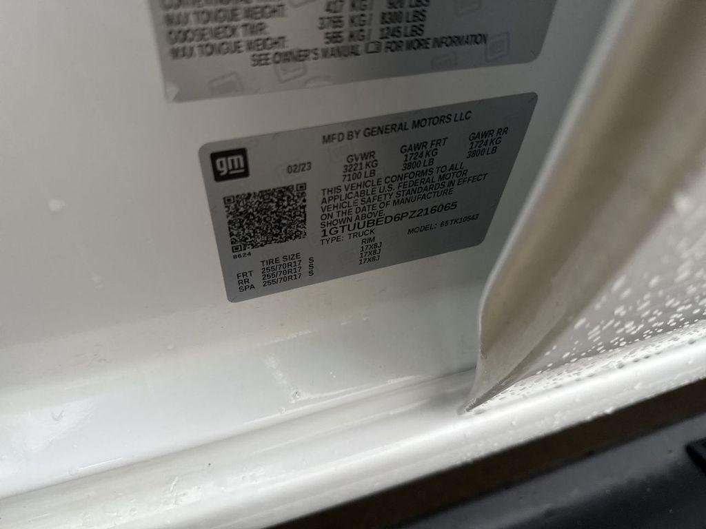 used 2023 GMC Sierra 1500 car, priced at $40,171