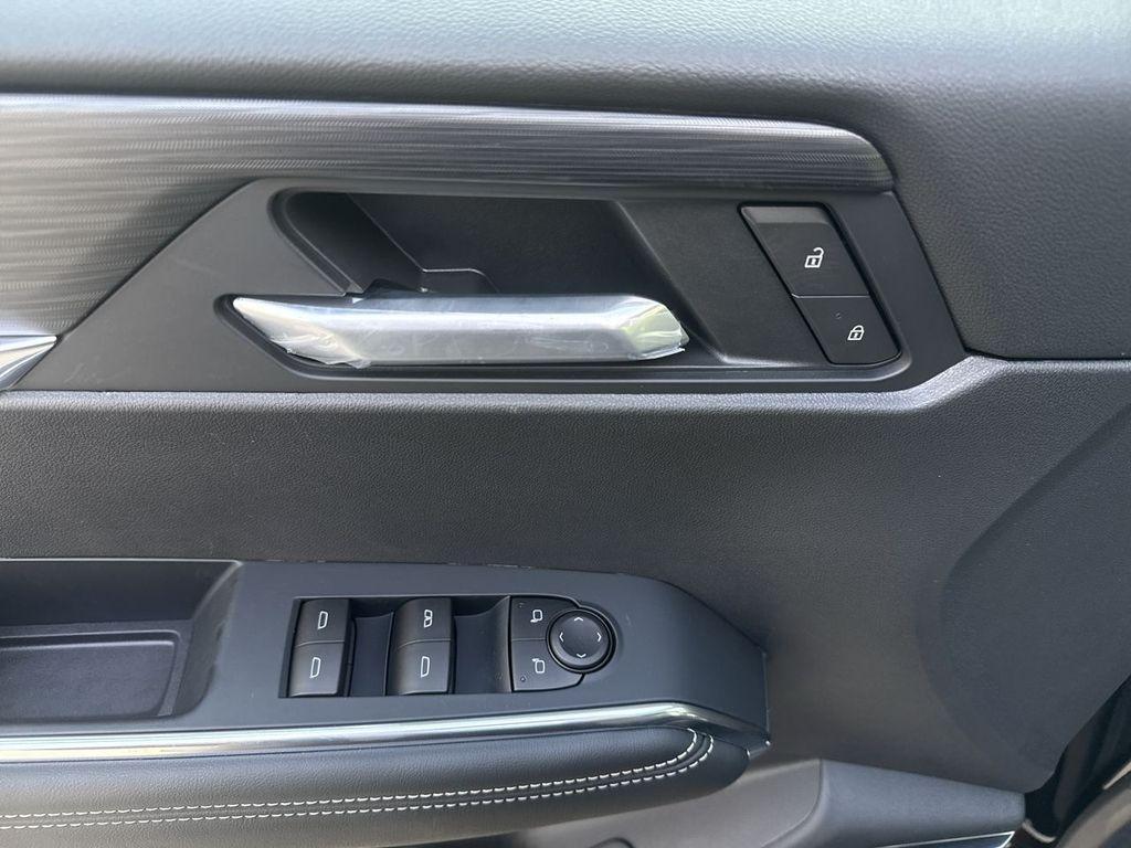 new 2026 GMC Acadia car, priced at $50,175