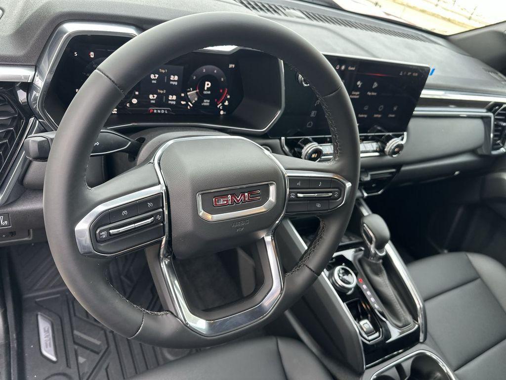 new 2025 GMC Canyon car, priced at $46,120