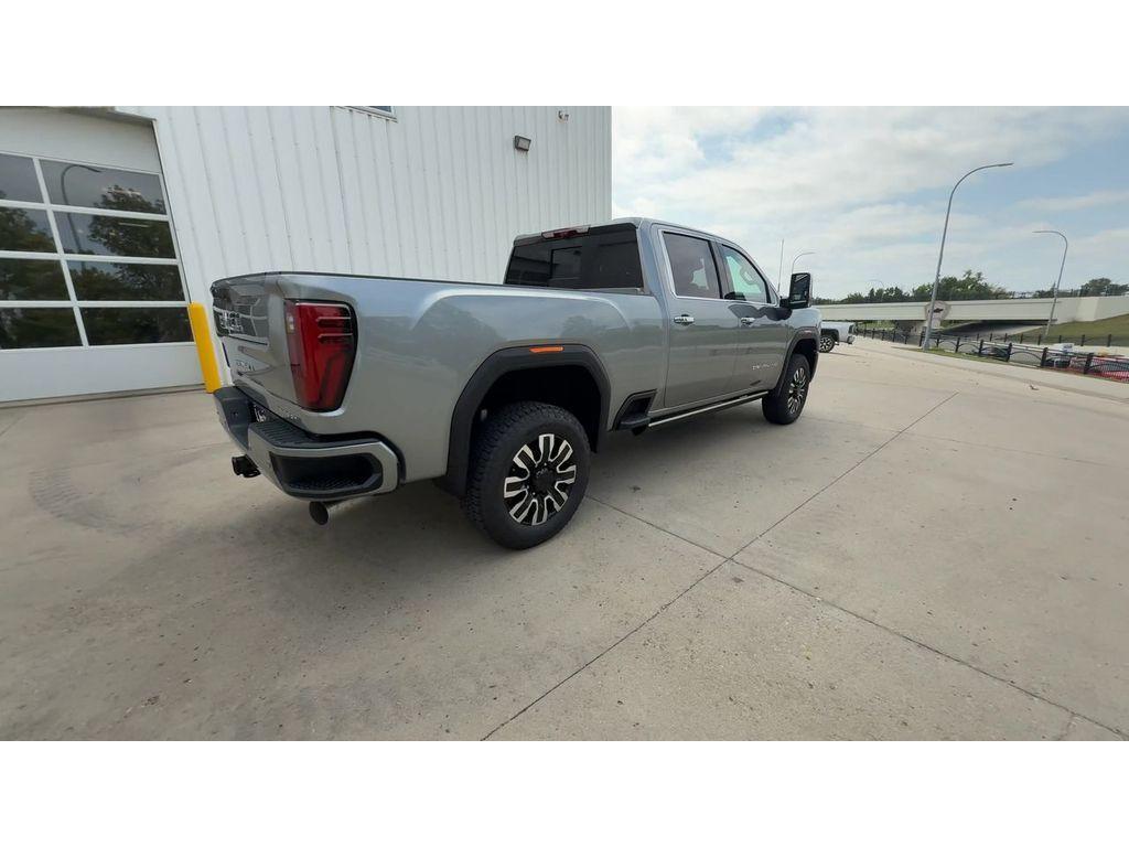 new 2025 GMC Sierra 3500 car, priced at $97,995