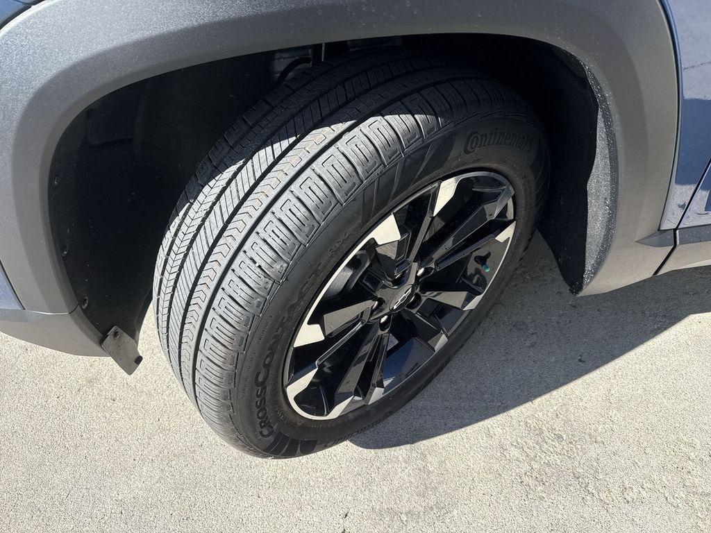 new 2026 Chevrolet Equinox car, priced at $38,770