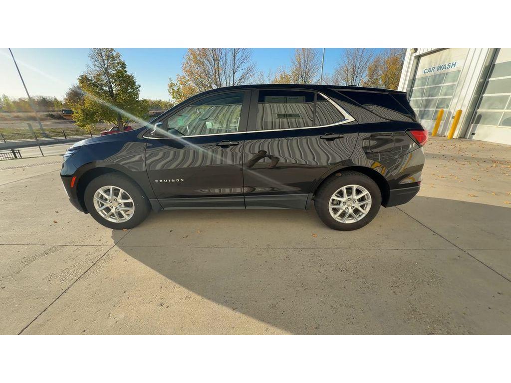 used 2024 Chevrolet Equinox car, priced at $24,295