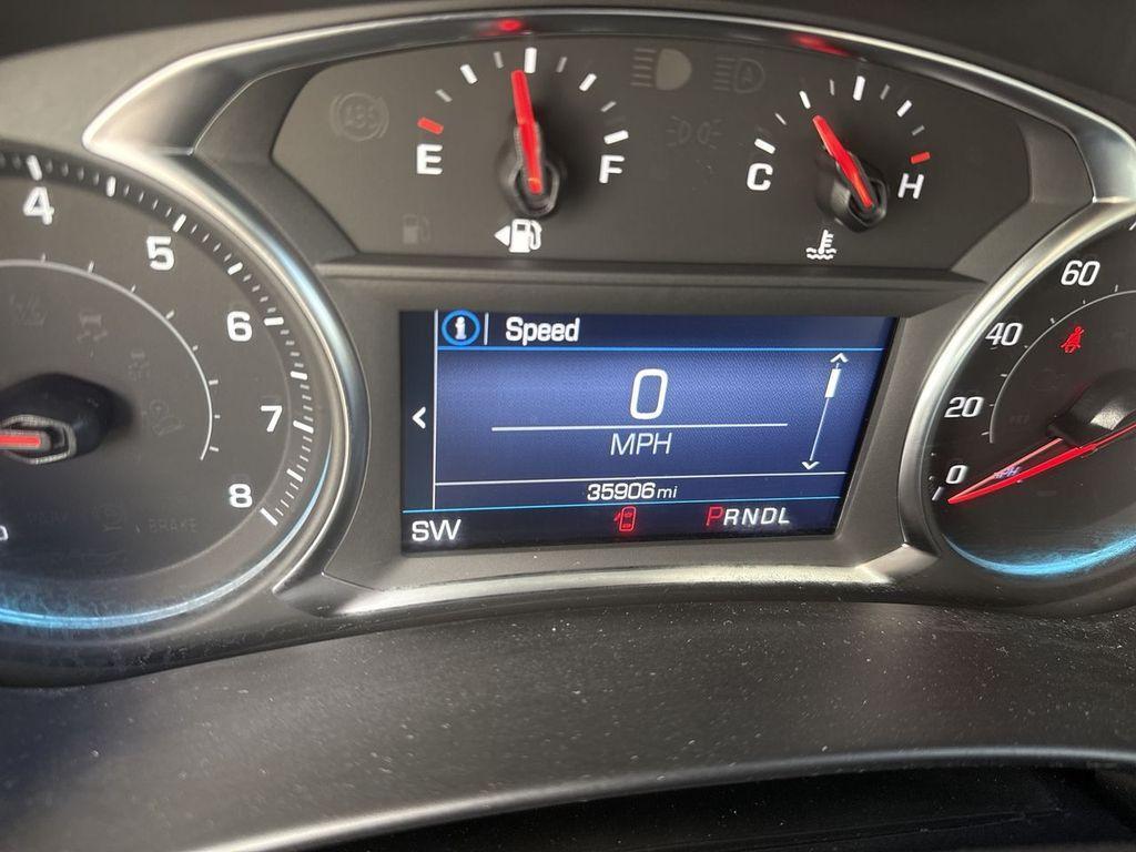 used 2024 Chevrolet Equinox car, priced at $24,295